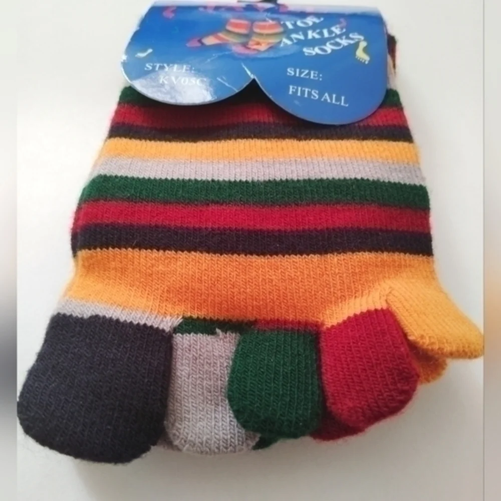 Colorful Toe Knee Socks